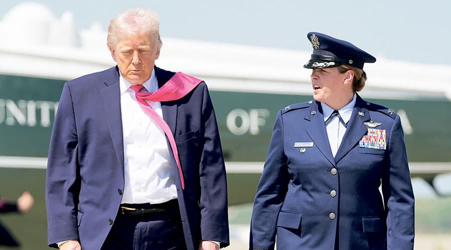 Trump Claims Iran Will Surrender Enriched Uranium Stockpile During Peace Talks