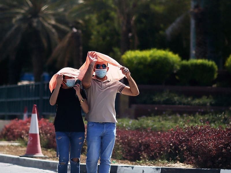 UAE Weather Patterns Shift with Rising Temperatures and Light Rain Forecasted