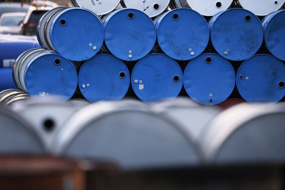 Oil prices decline amid US-Iran negotiations and ceasefire extension