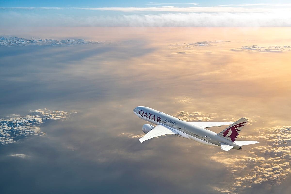 Qatar Airways resumes daily flights to Dubai and Sharjah