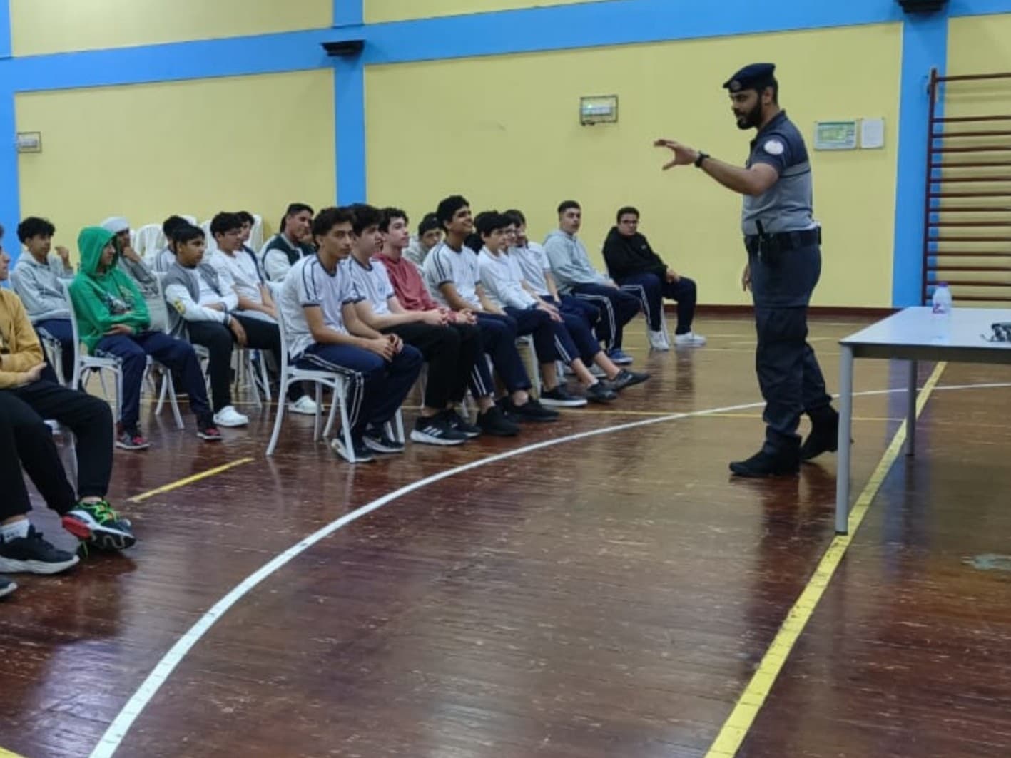 Abu Dhabi Police Launch Road Safety Campaign for School Reopening