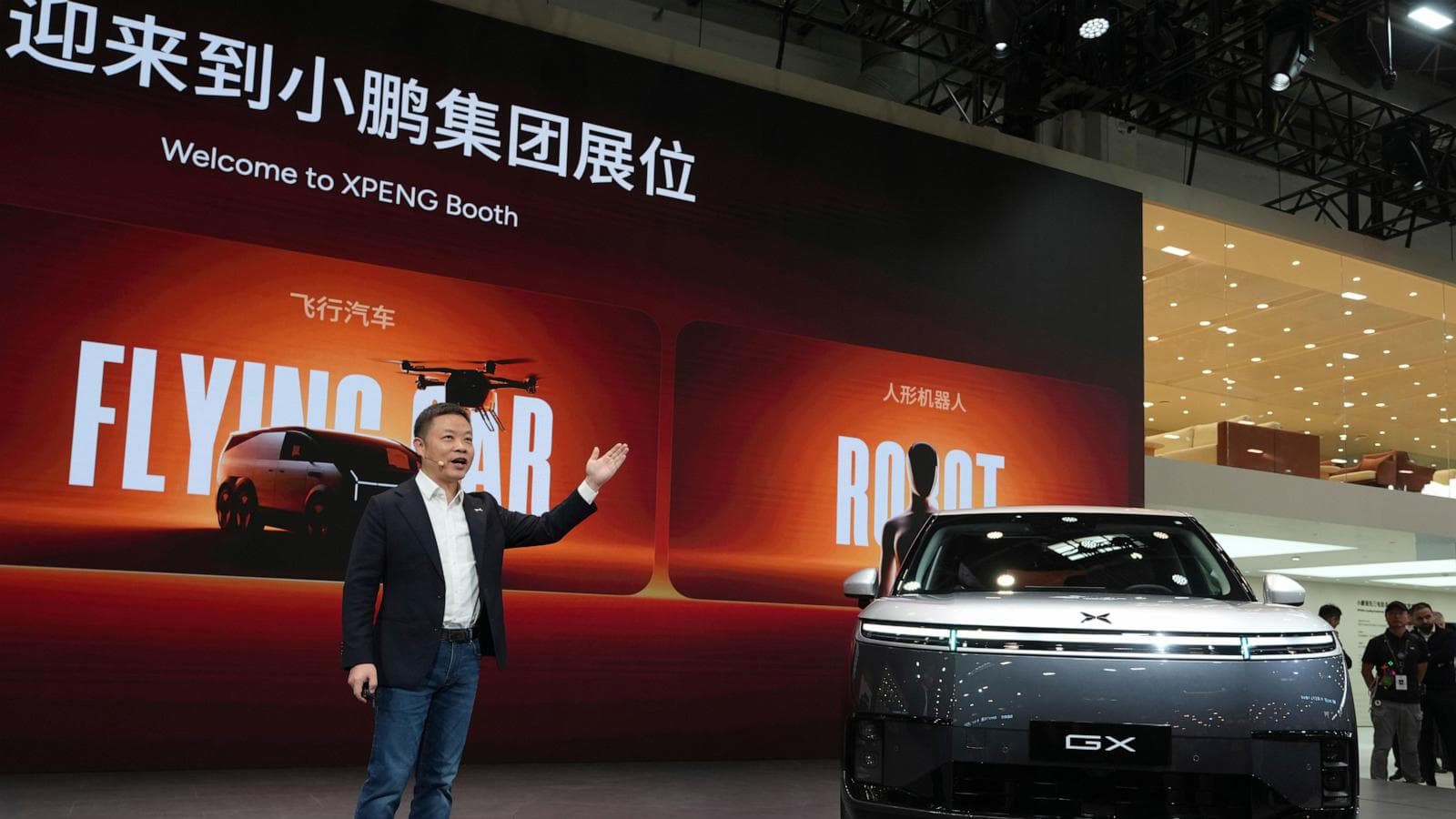 Chinese Automakers Showcase Innovations at Beijing Auto Show Amidst Domestic Sales Decline