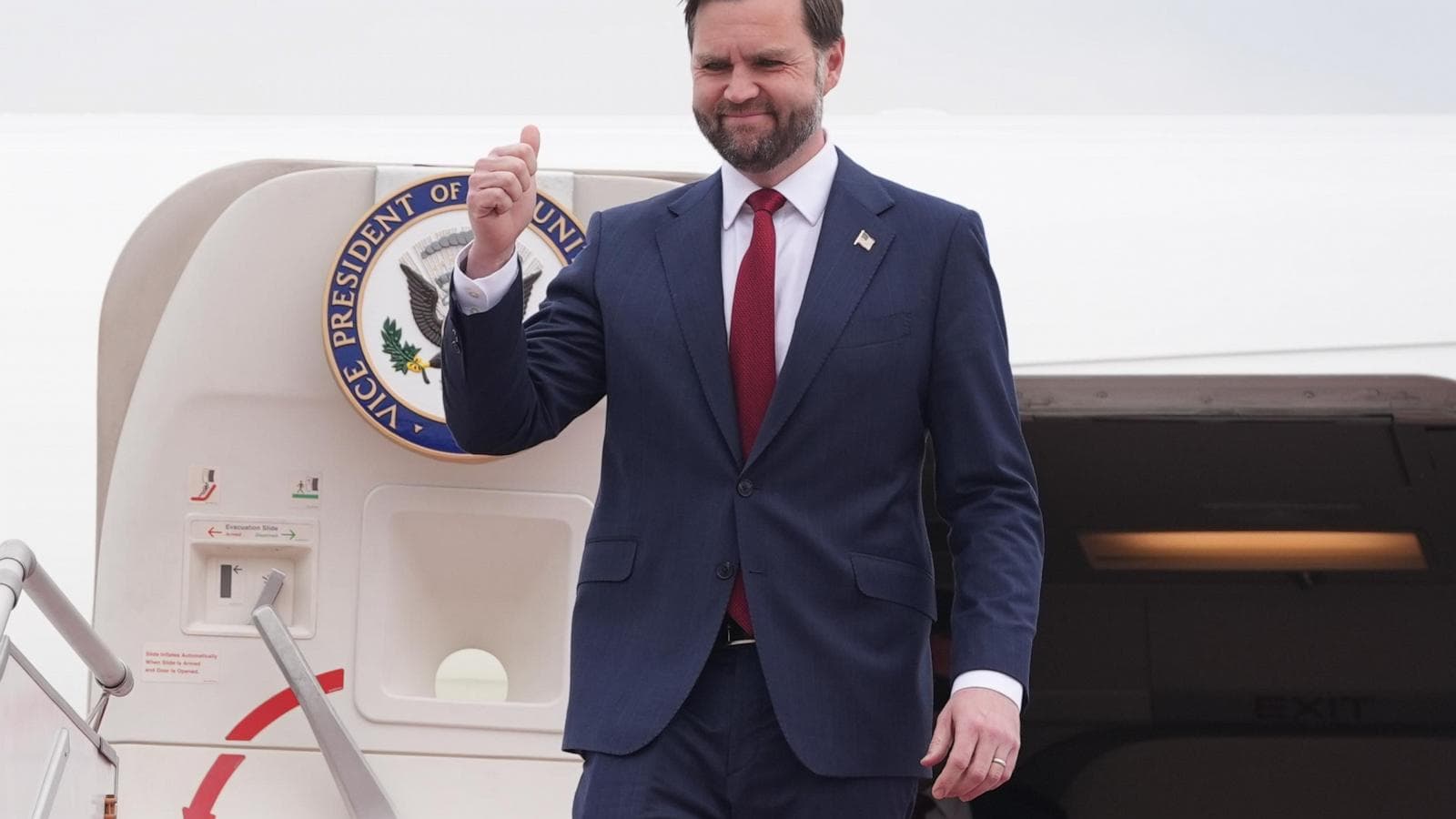 U.S. Vice President JD Vance Leads Delegation to Islamabad for Ceasefire Negotiations with Iran