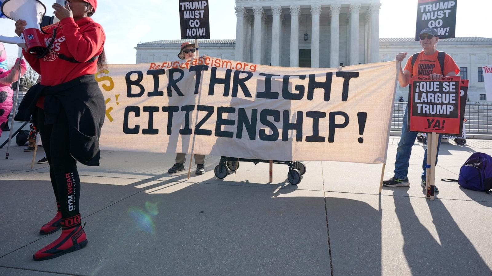 U.S. Supreme Court Begins Hearings on Trump's Birthright Citizenship Executive Order