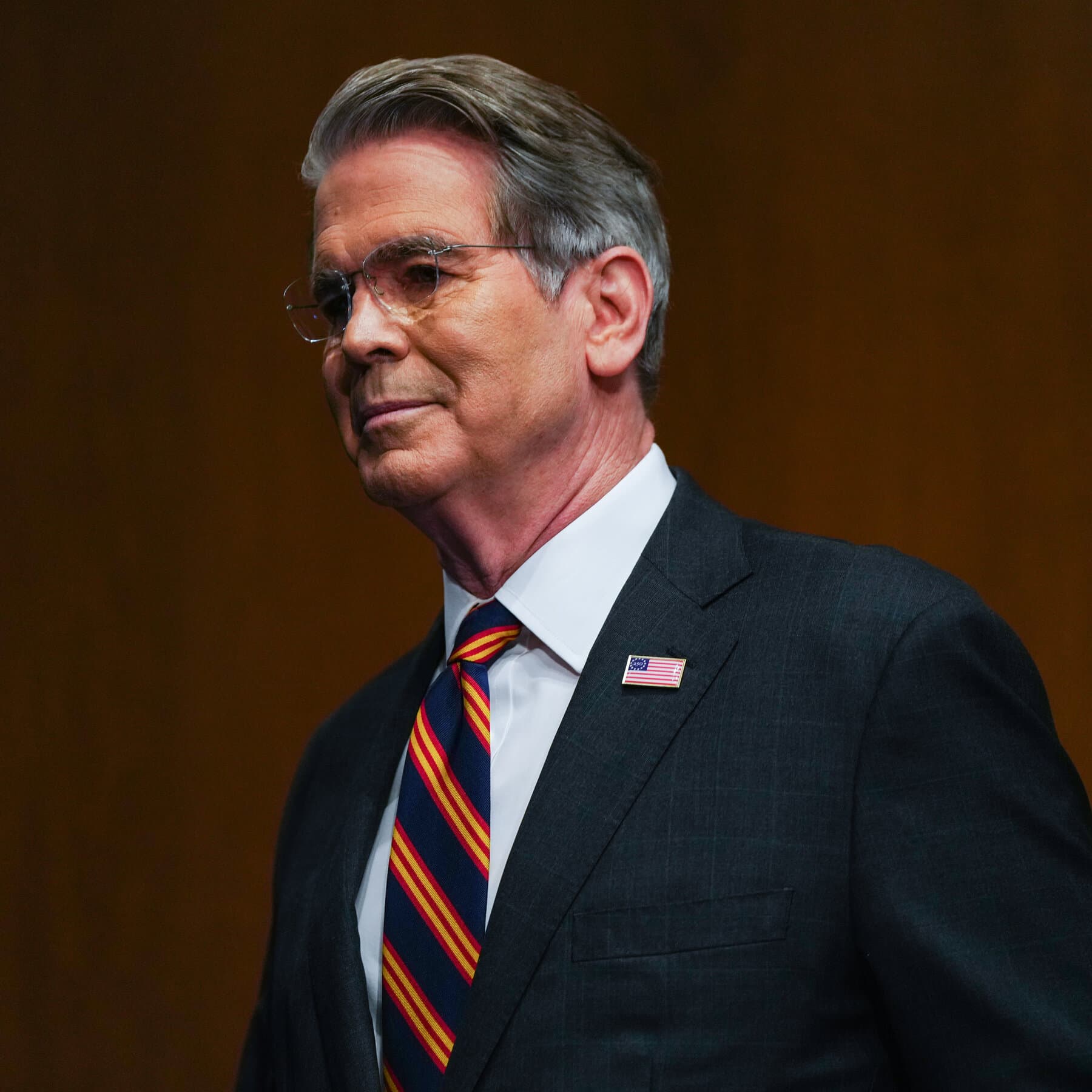 US Temporarily Lifts Sanctions on Iranian Oil Cargoes to Address Rising Gas Prices