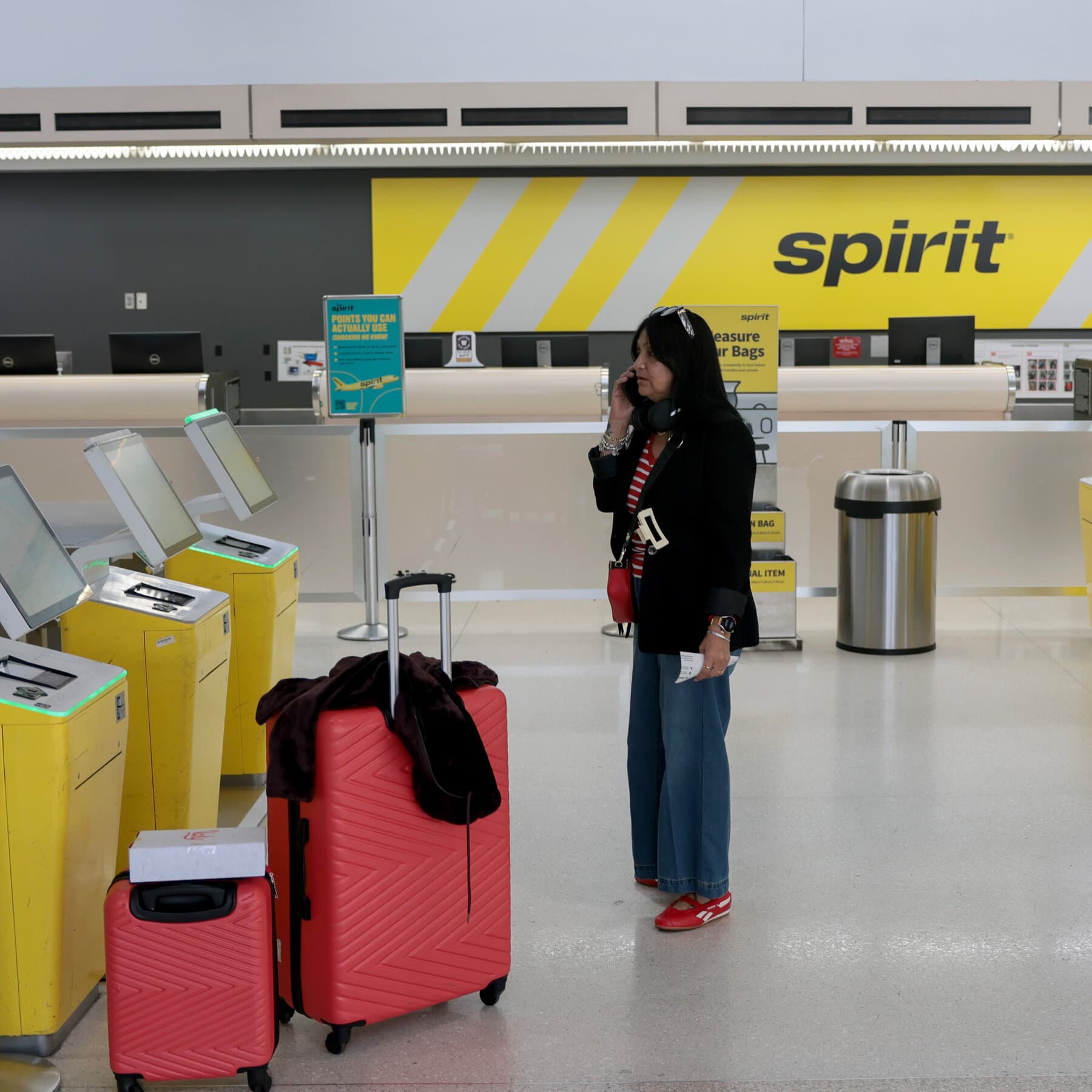 Spirit Airlines Ceases Operations, Stranding Thousands Amid Financial Crisis